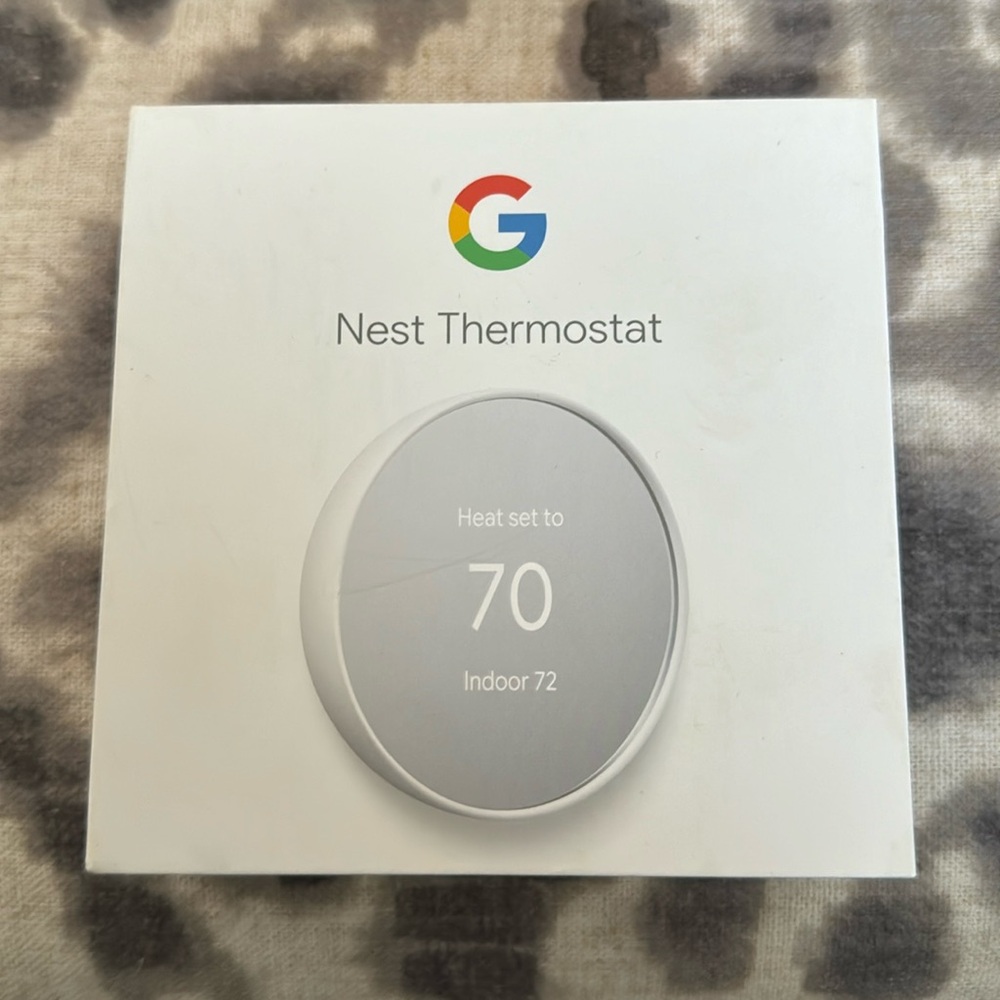 Google Nest Thermostat model G4CVZ Snow